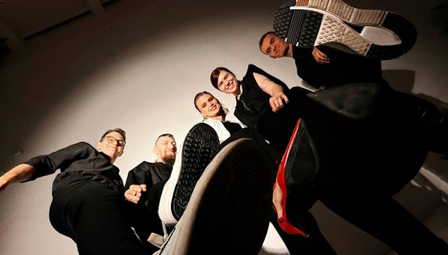 Фрагменты выступлений кавер-группы «Не сахар» #4