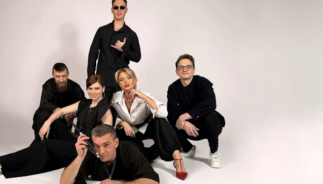 Фрагменты выступлений кавер-группы «Не сахар» #1