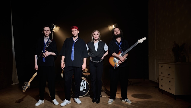 Фрагменты выступлений кавер-группы «Дофамин» #4