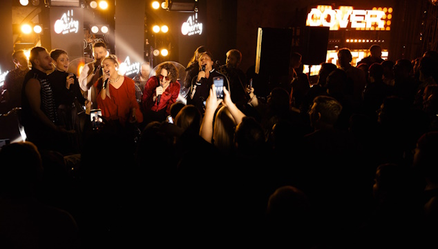 Фрагменты выступлений кавер-группы «Черри Бэнд (Cherry Band)» #1