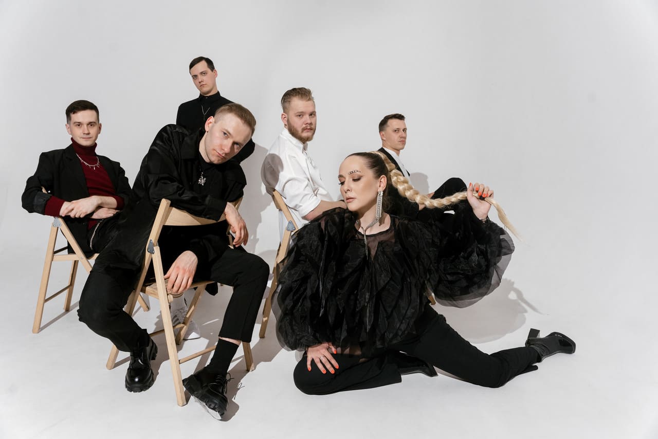 Фрагменты выступлений кавер-группы «Черри Бэнд (Cherry Band)» #12