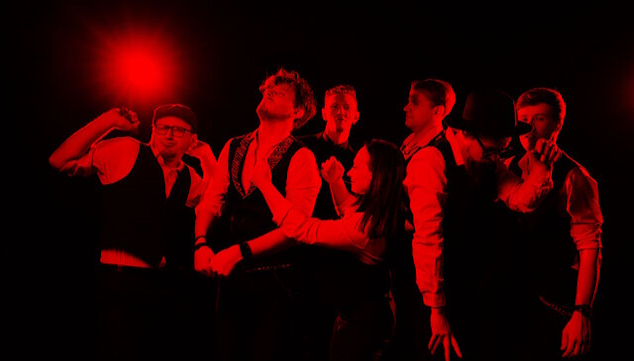 Фрагменты выступлений кавер-группы «Мэнс Бэнд» #3