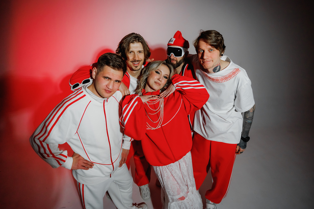 Фрагменты выступлений кавер-группы «ВИШ (WISH)» #5