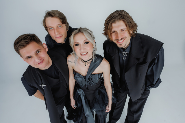 Фрагменты выступлений кавер-группы «ВИШ (WISH)» #2