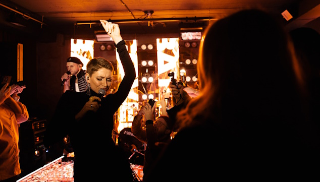 Фрагменты выступлений кавер-группы «Улица Ленина» #1